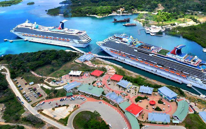 roatan-tourism-grows